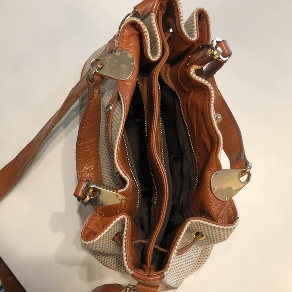 Beige bag with brown details - Picture 11 of 12